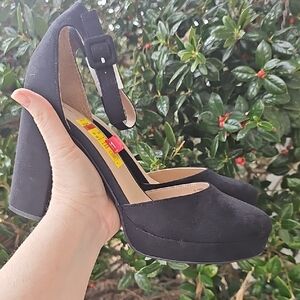 Womens Size 11‎ Sun + Stone Black Platform High Heels